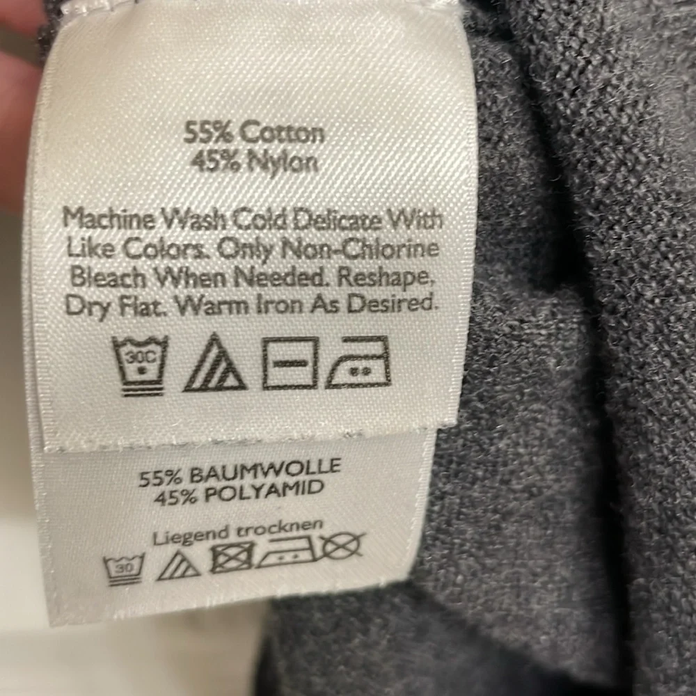 Eddie Bauer gray sweater - Picture 6 of 9